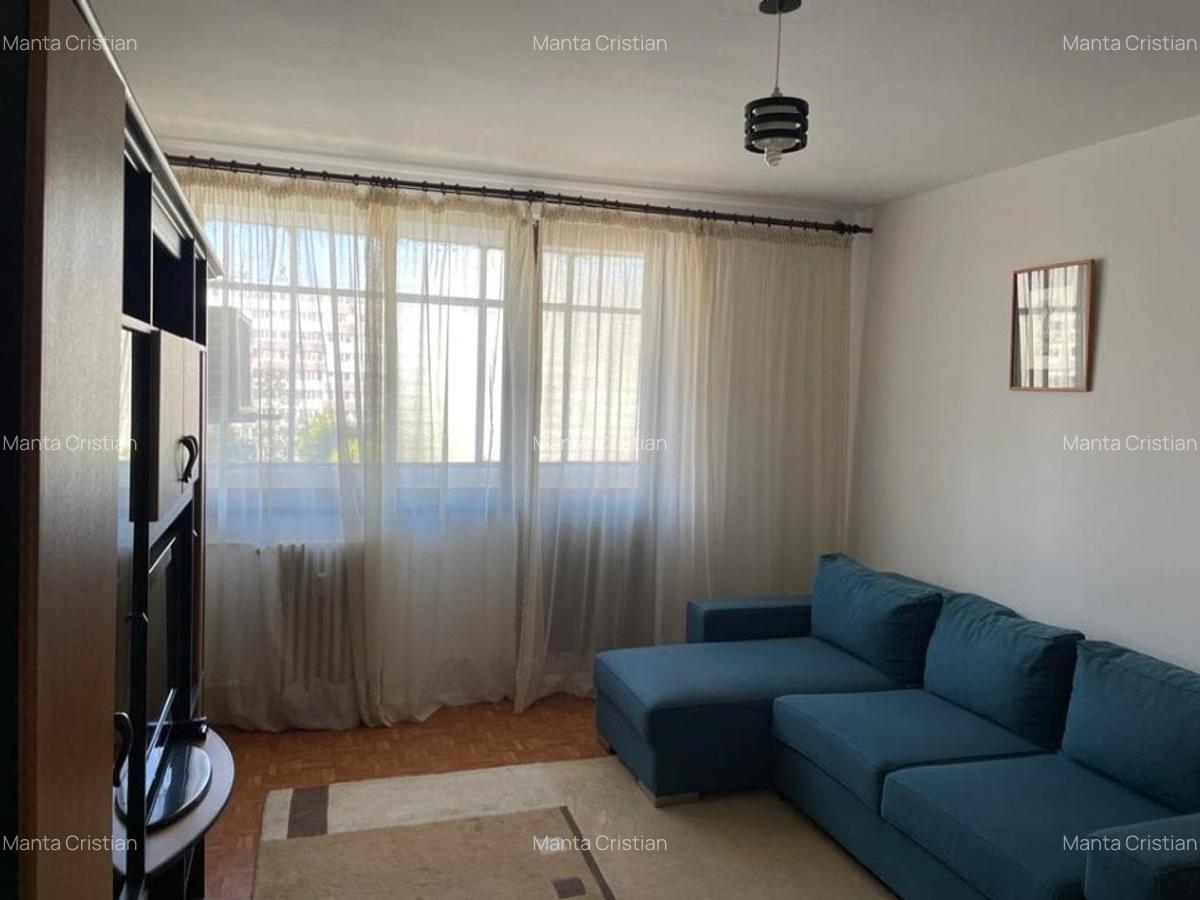 De inchiriat apartament 2 camere - 1