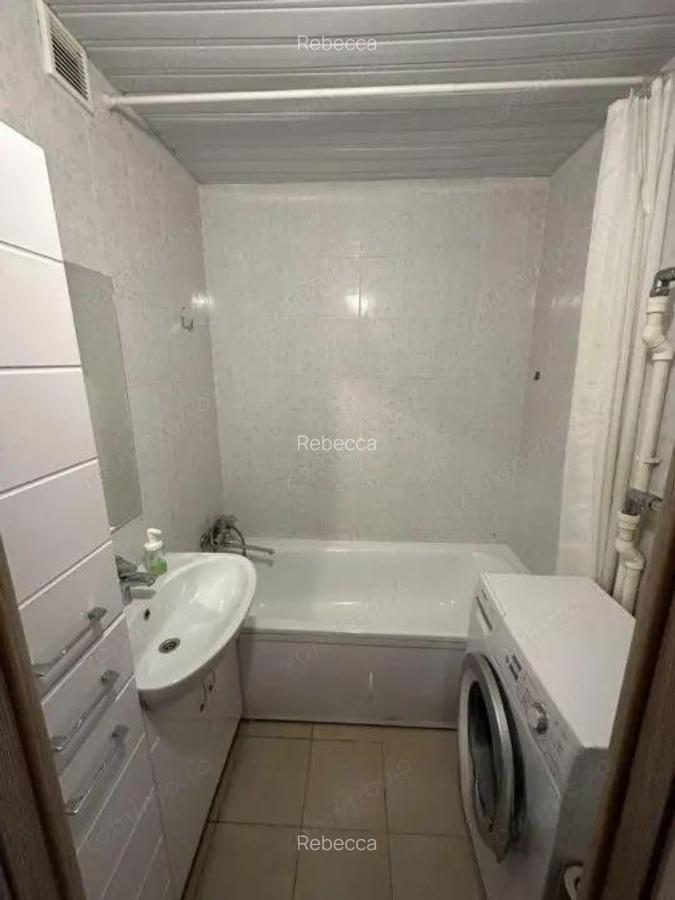 Oferim garsoniera de inchiriat in zona Piata Sudului - 2 Oferim garsoniera de inchiriat in zona Piata Sudului - 2