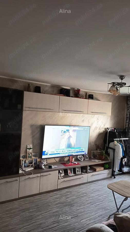 De vanzare apartament 3 camere decomandat zona I.C Frimu - 2