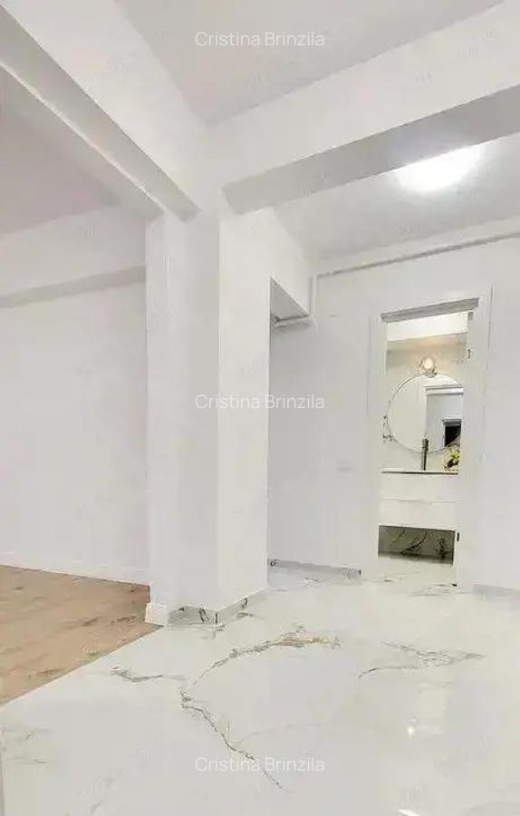 De Vanzare apartament 2 camere Cismigiu sect 1 - 13