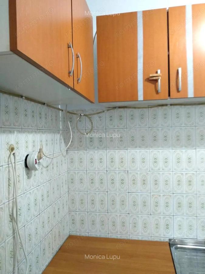 Inchiriere garsoniera 2 min metrou Costin Georgian - 8