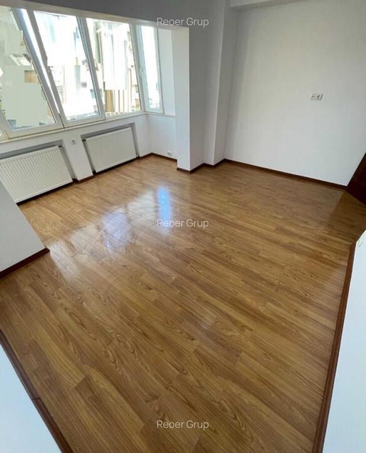 Mihai Bravu - 2cam, cf1,dec,3/4, renovat de lux - 76900 euro - 2