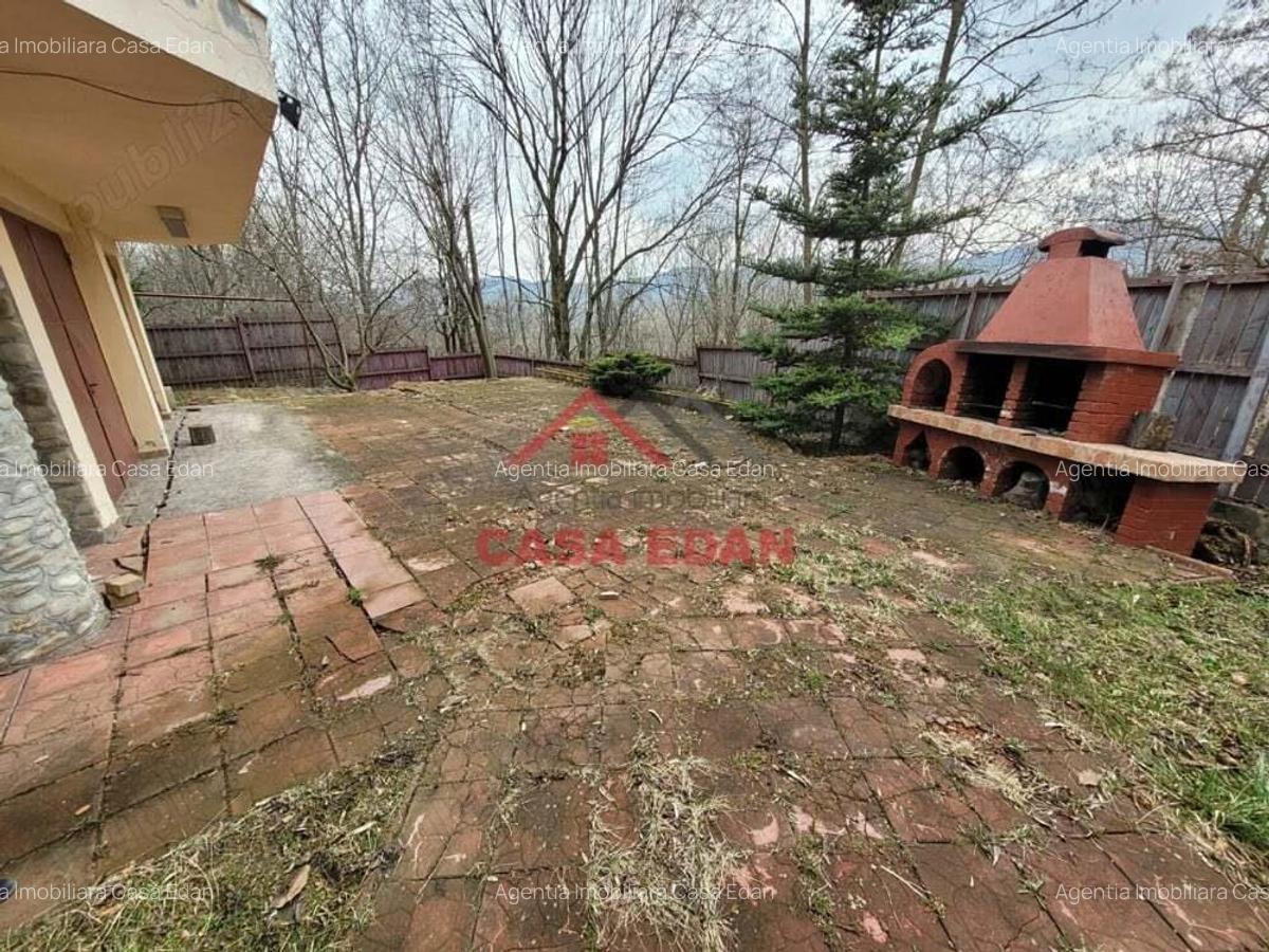 Casa in Cornu de Sus --250.000e - 5