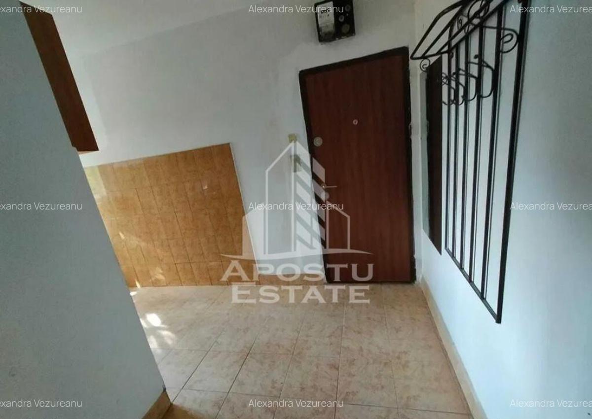 Apartament cu 2 camere, semidecomandat, etajul 2, zona Sa... - 5