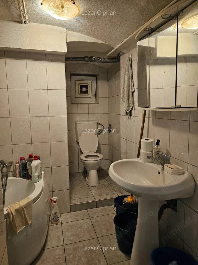 Apartament 1 camera, 43 mp, demisol - zona centrala - 6 Apartament 1 camera, 43 mp, demisol - zona centrala - 6