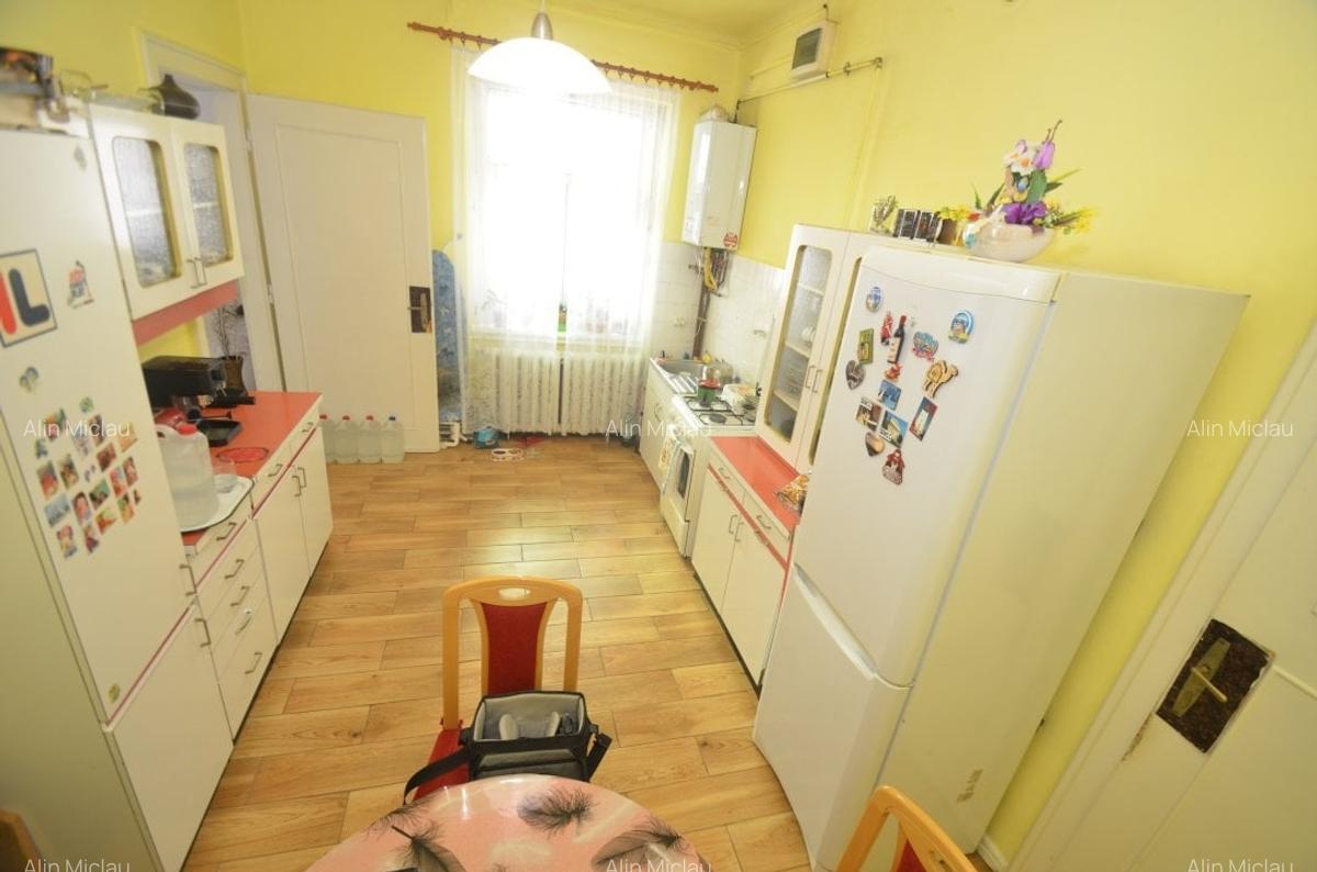 Apartament cu 2 camere semidecomandat în P-ța Maria - 10