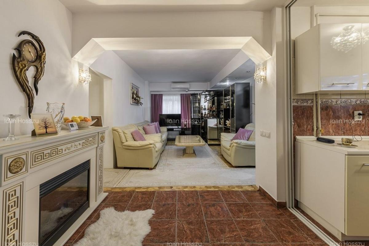 Exclusiv! Apartament 4 camere, 102 mp, etaj 3, Nicolae Titulescu - 30