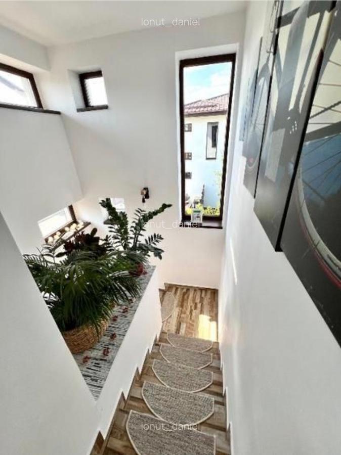 Vila Duplex Otopeni - 2