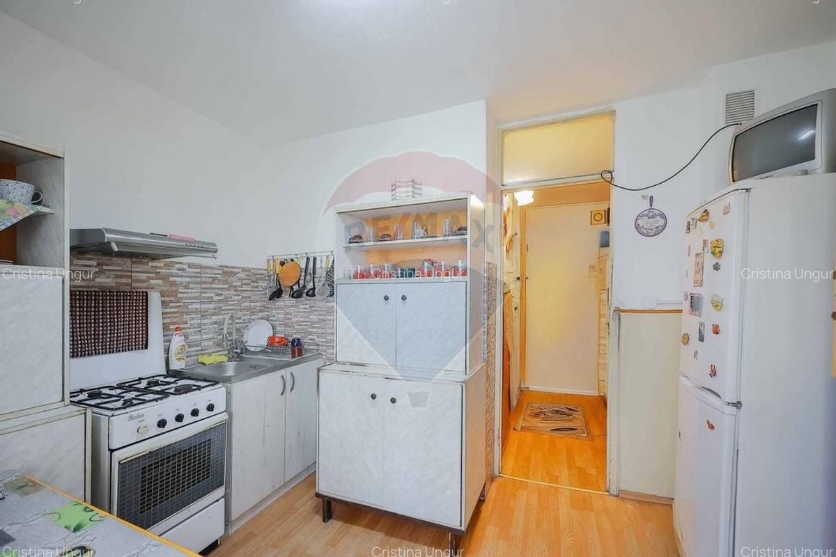 Apartament cu 3 camere decomandat în Rogerius - 6