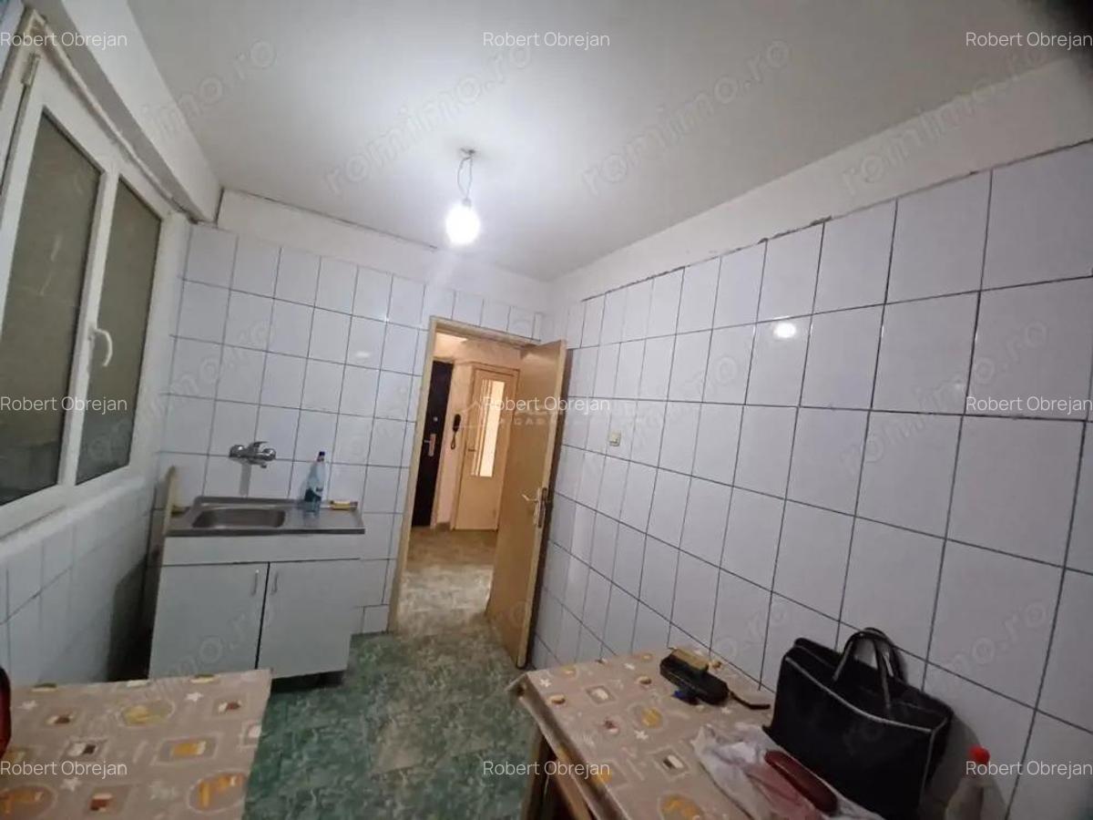 2 Camere Eroii Revolutiei- Viilor - 11