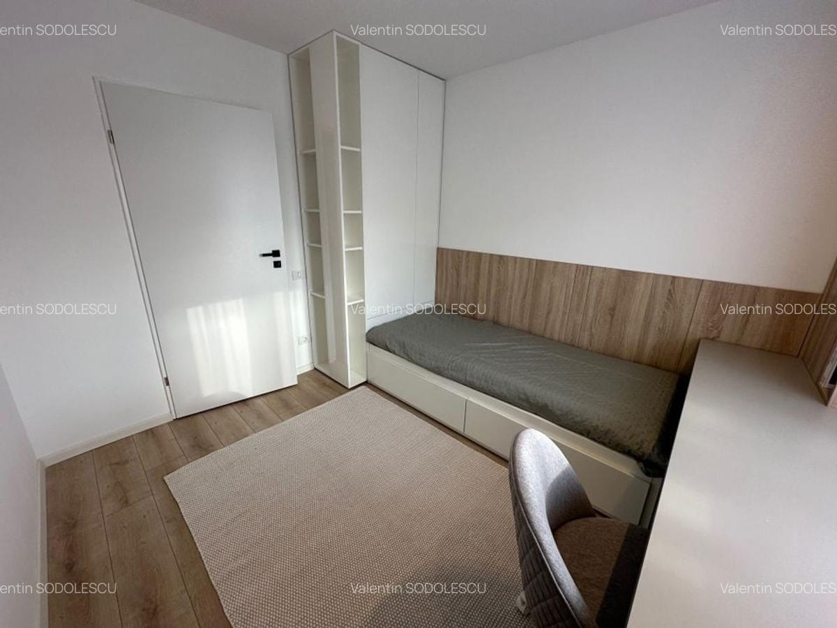 Apartament cu 3 camere semidecomandat în Circumvalațiunii - 18