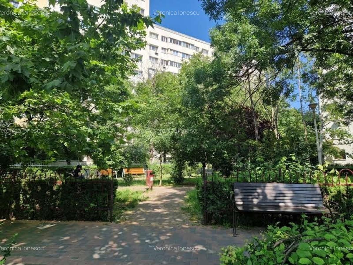 Apartament 2 camere,decomandat,Mall Park Lake - 1