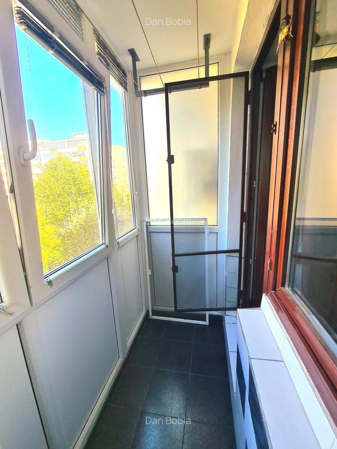 Garsoniera impecabila 8 min M  Tineretului DB - 18 Garsoniera impecabila 8 min M  Tineretului DB - 18