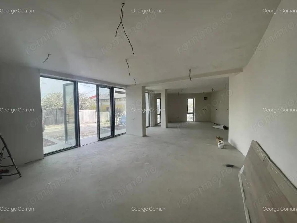 SPATIU COMERCIAL - ZONA CENTRALA - 4