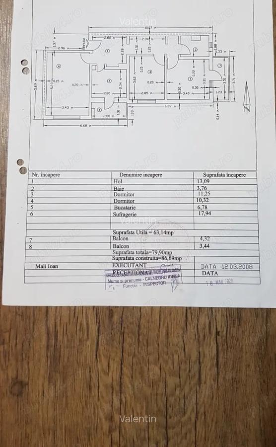 De vanzare apartament 3 camere, ultracentral, decomandat - 1
