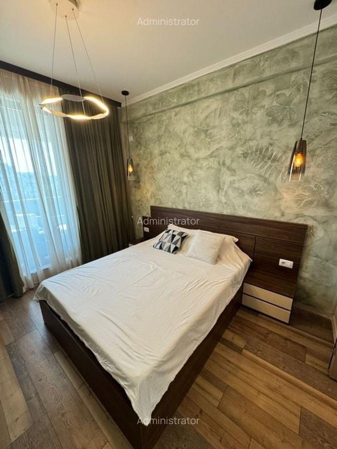 Apartament 3 camere Faleza Nord decomandat - 10