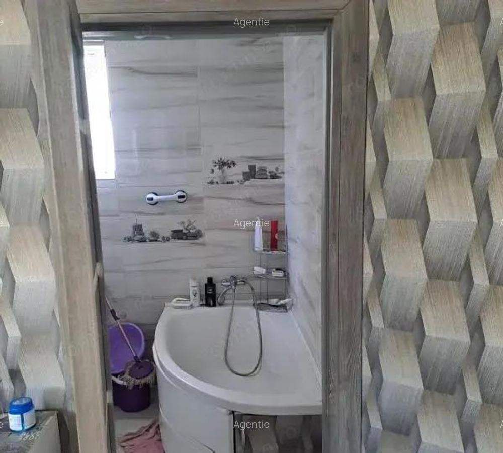 Casa 3 camere in comuna Berceni - 6