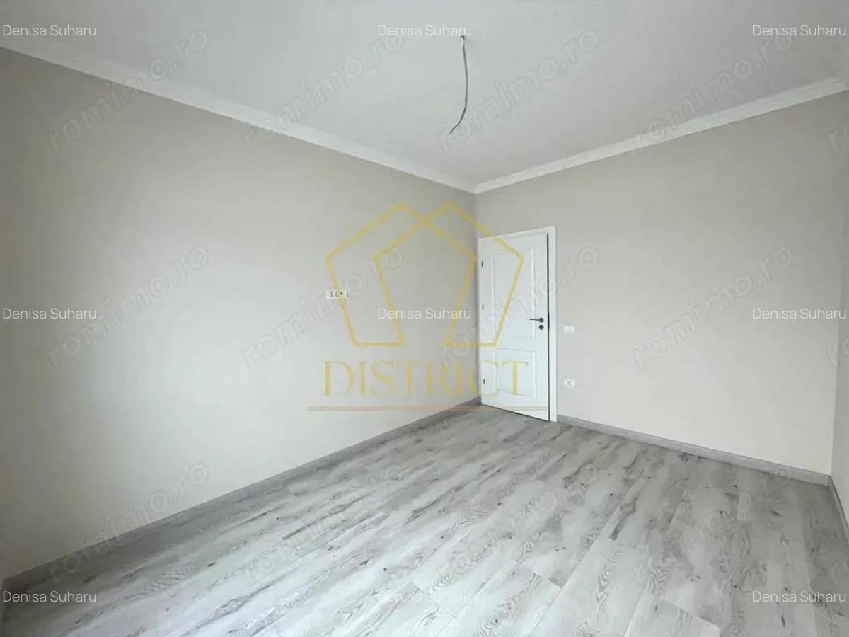 Casa despar?ita prin garaj cu 5 camere | Giroc - 11