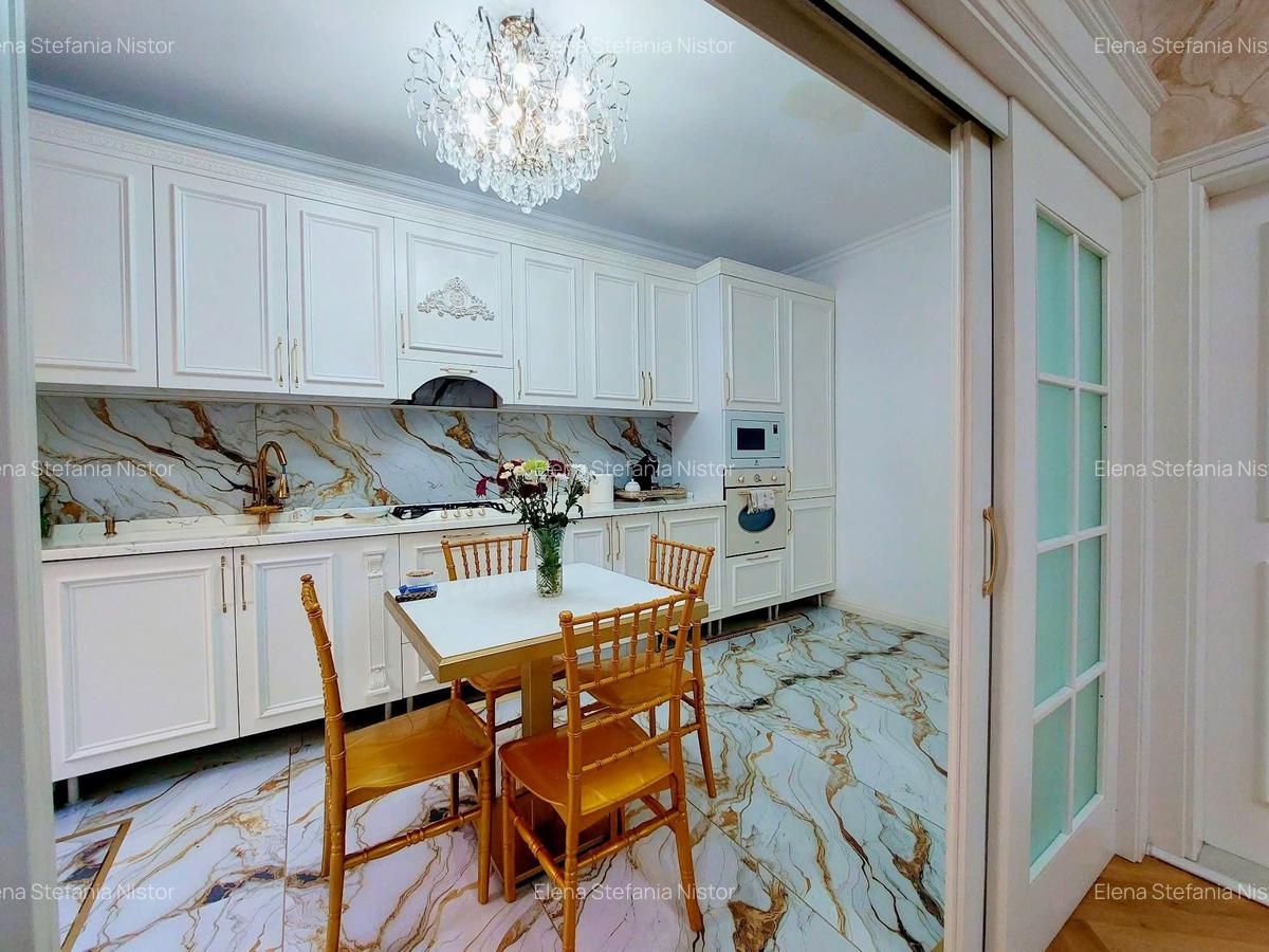 Casa S+P+1+Pod  , 5 Camere  Strada Silvia, Doamna Ghica - 11