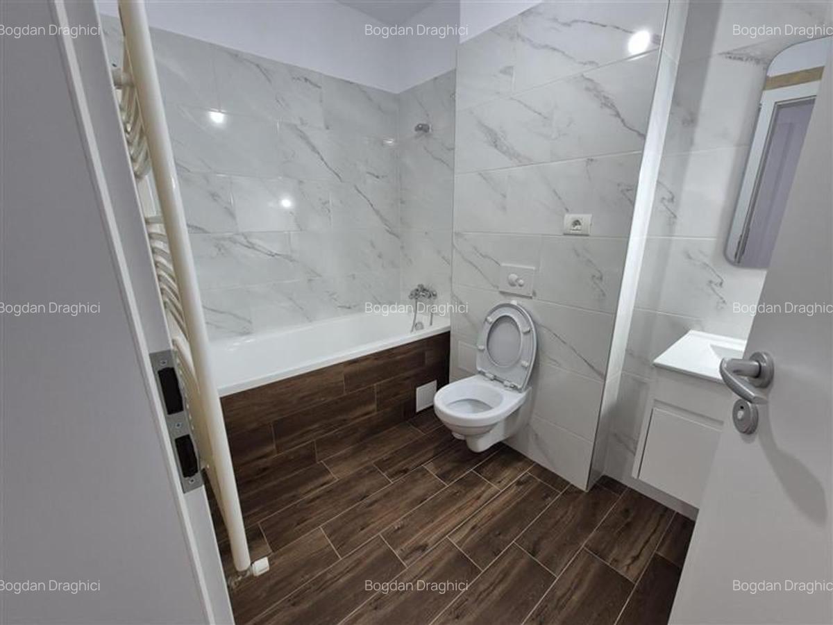 Apartament 2C, Parcare Subterana, Mall Coresi - 7