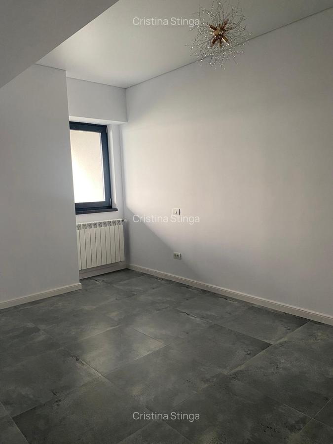 Apartament cu doua camere frontal la lac!!! - 3