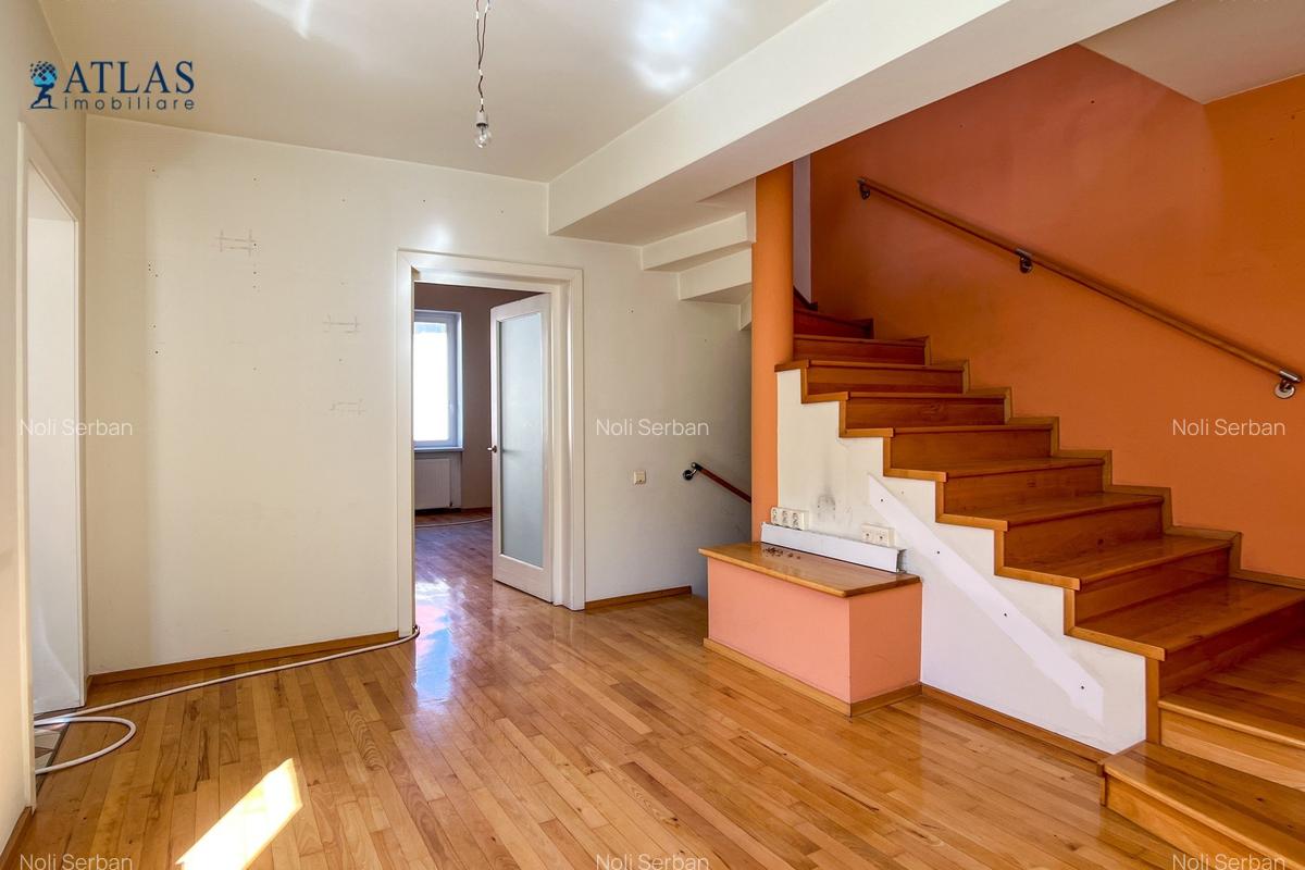 Casa 4 camere, ultracentral, 400 mp curte si grădină, 160 mp utili, P+E - 14