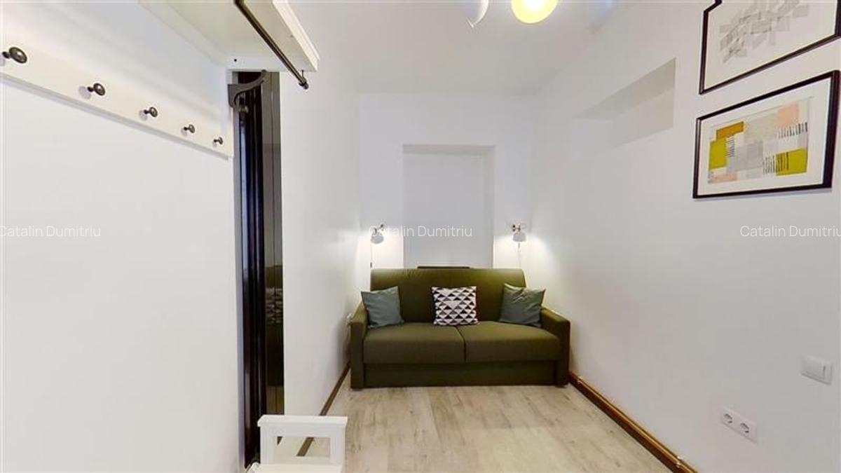 TUR 3D! Proprietate cocheta, pretabila regim hotelier, Centrul Istoric Brasov - 11