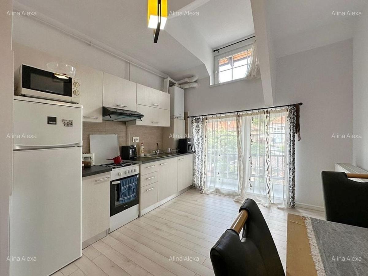 Apartament cu 2 camere decomandat, mobilat în Brașovul Vechi - 3