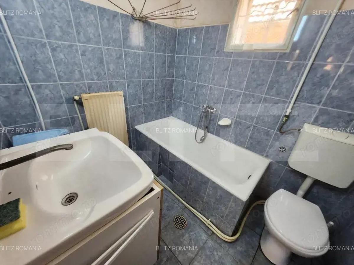 Casa individuala cu 4 camere,150 mp utili,1700 mp teren,Blaj - 15
