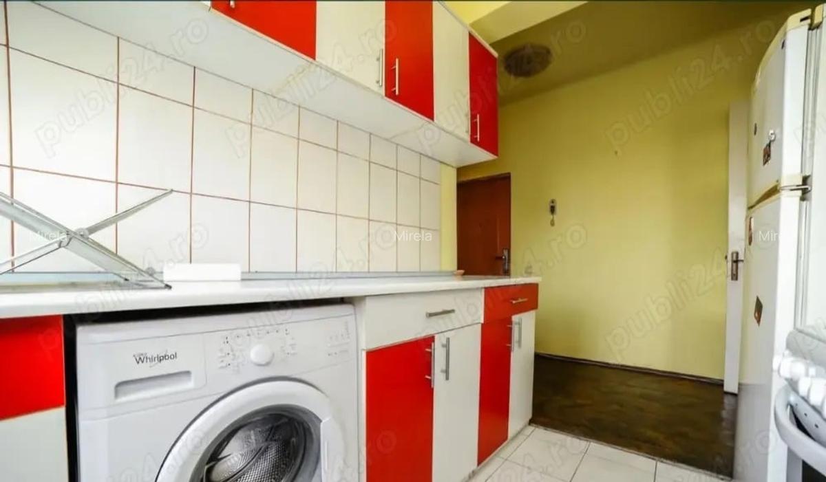 Cantemir/ Marasesti/Tineretului  Garsoniera, 5 min metrou - 7