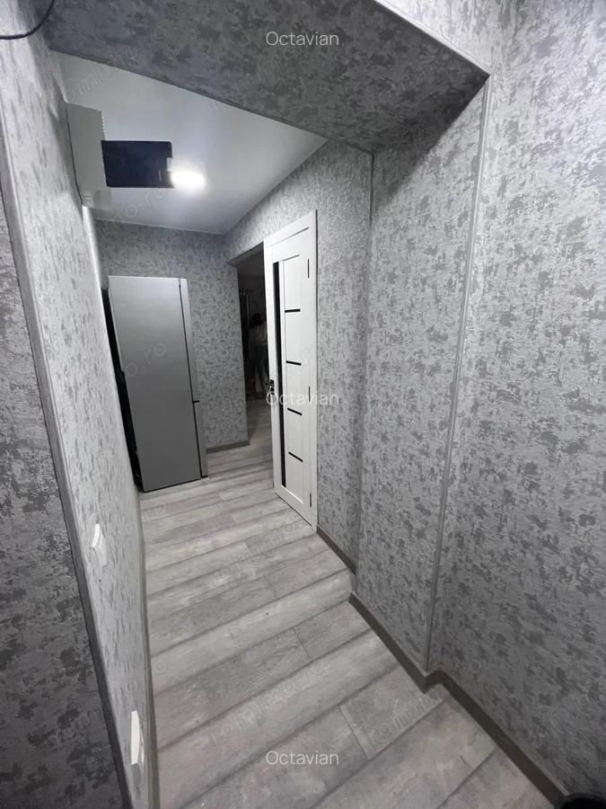 Garsoniera in zona Timpuri Noi aproape de metrou - 1