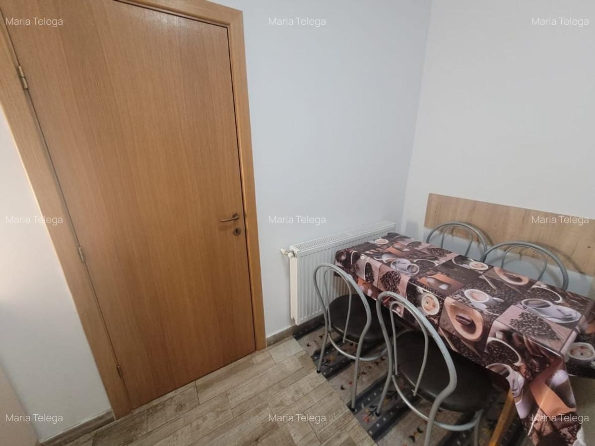 Apartament cu 2 camere decomandat, mobilat în Tractorul - 6