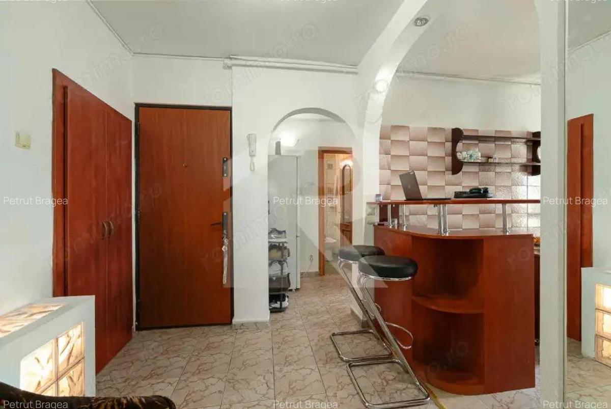 Apartament 3 camere | 2 bai | Ceahlaul 24 | 67mp - 12