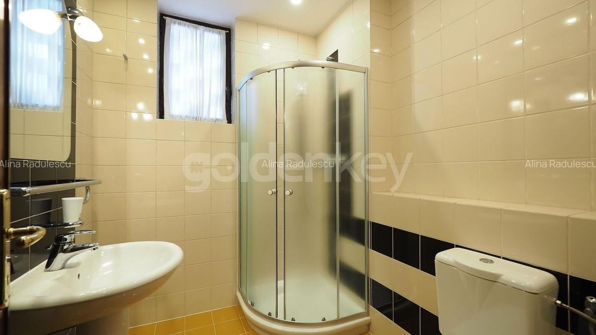 Apartament generos cu 4 camere | vedere panoramica Sud | terasa si garaj - 11