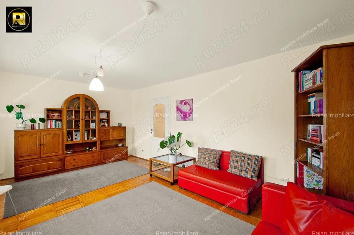 Vanzare apt 4 camere transformat in 3 camere, sup.85mp, in Galati, Piata Centrala - 2