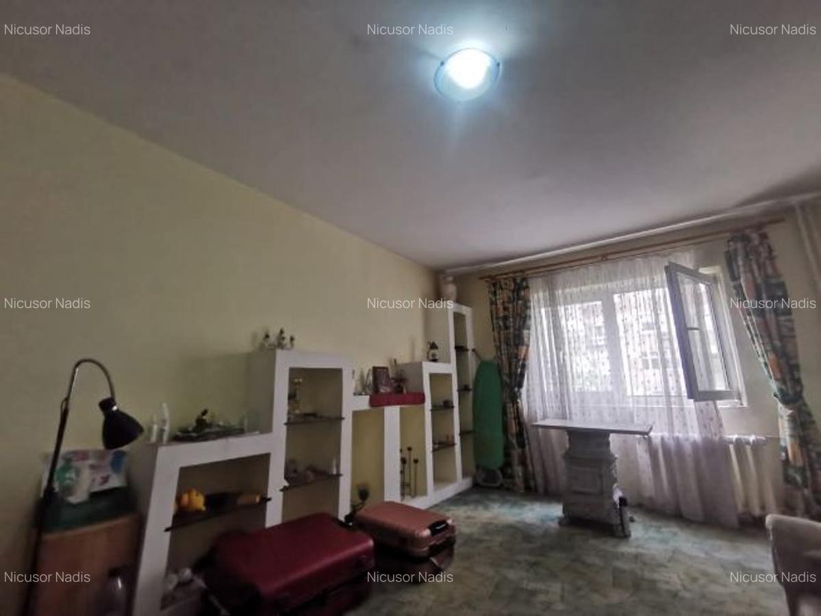 Apartament 3 camere - 2