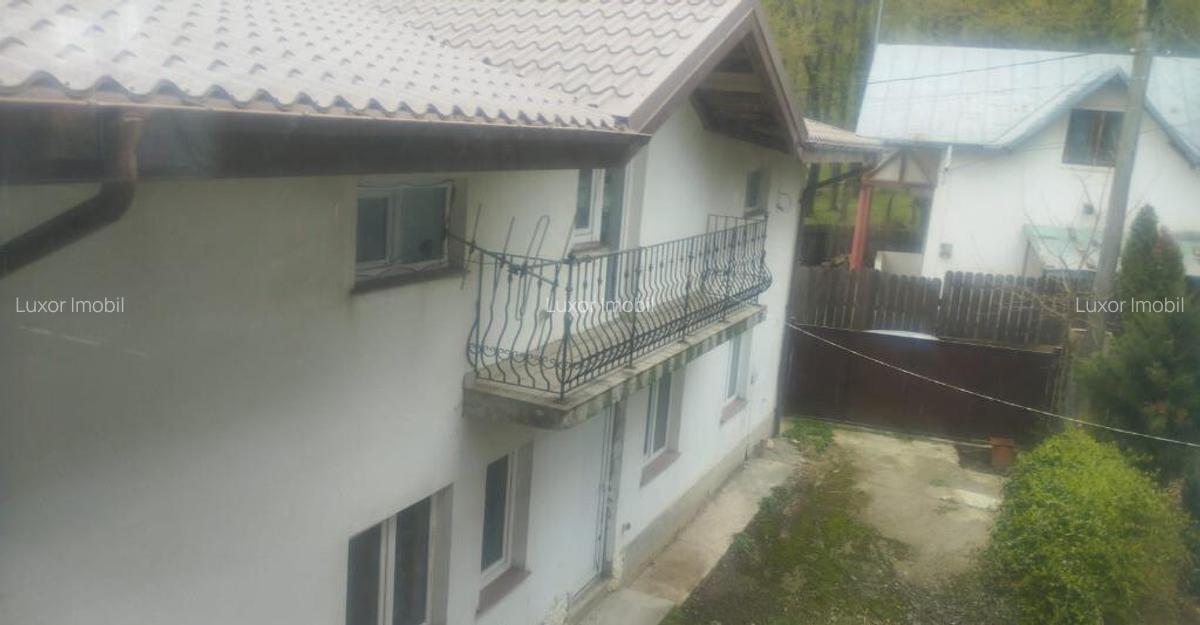 Casa zona Paun, 100 m teren, langa padure - 4