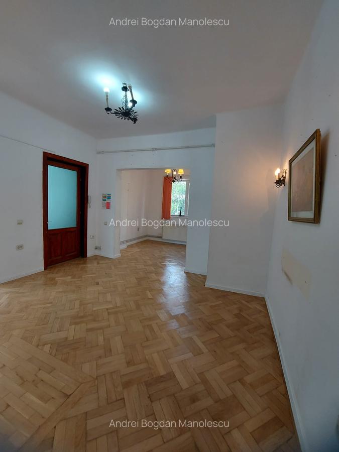 Vanzare apartament cu 3 camere la etaj 1 in vila Cotroceni cu garaj - 8