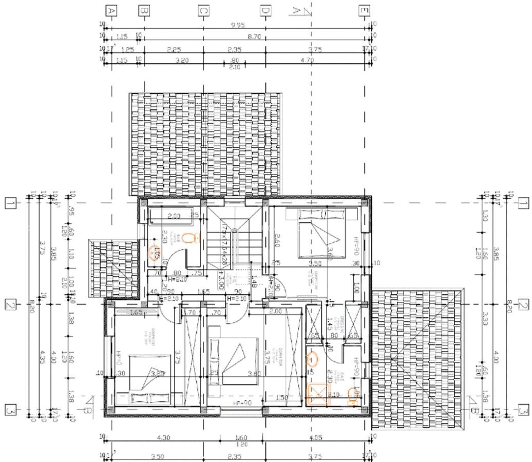 Proprietar . Casa individuala P+1Etaj. 3 Dormitoare. 1 Birou. 3 Bai. Carport - 11