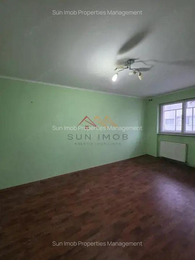 Apartament 2 camere, ultracentral, etaj 1/4, centrala termica, Campina - 2
