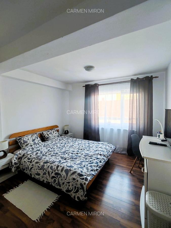 Apartament modern cu 4 camere semidec. in apropiere de UMF - 1