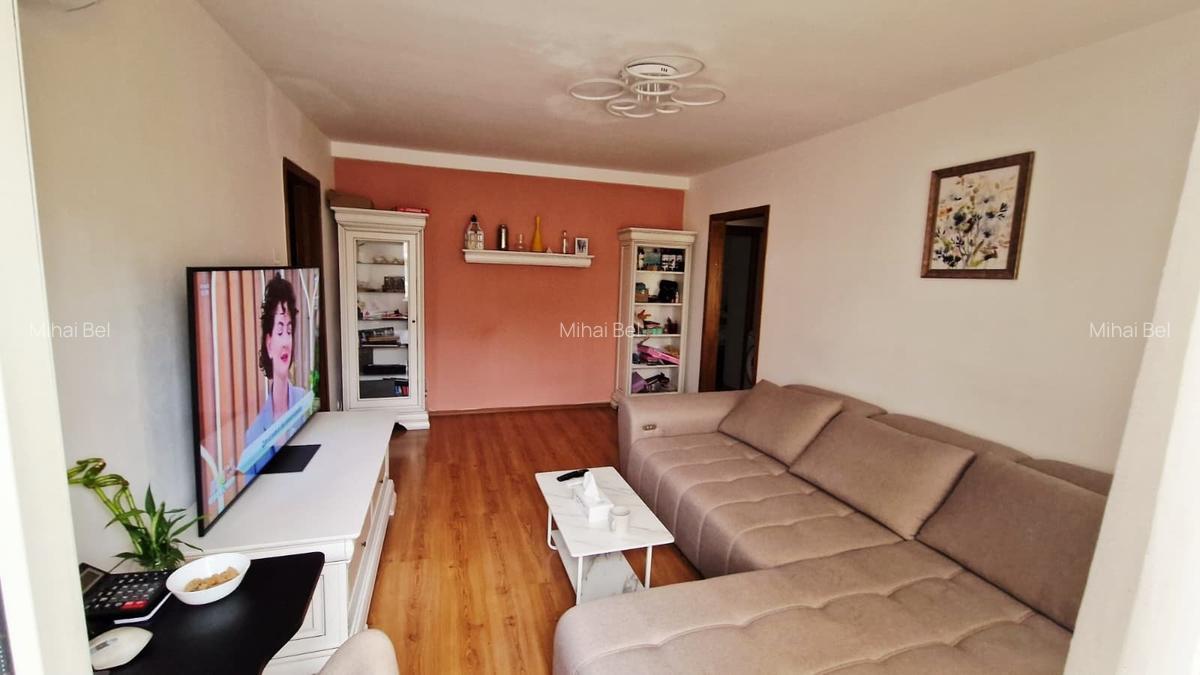 Apartament 3 camere – Aleea Postăvarul - 3