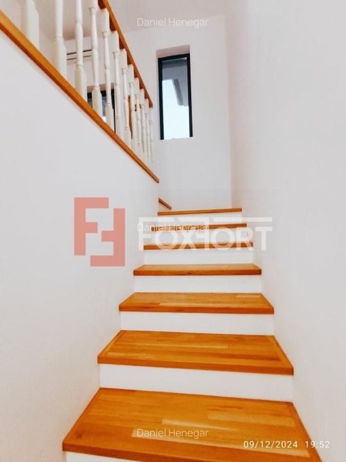 Casa tip triplex cu priveliste de vis in Giroc - V7245 - 6