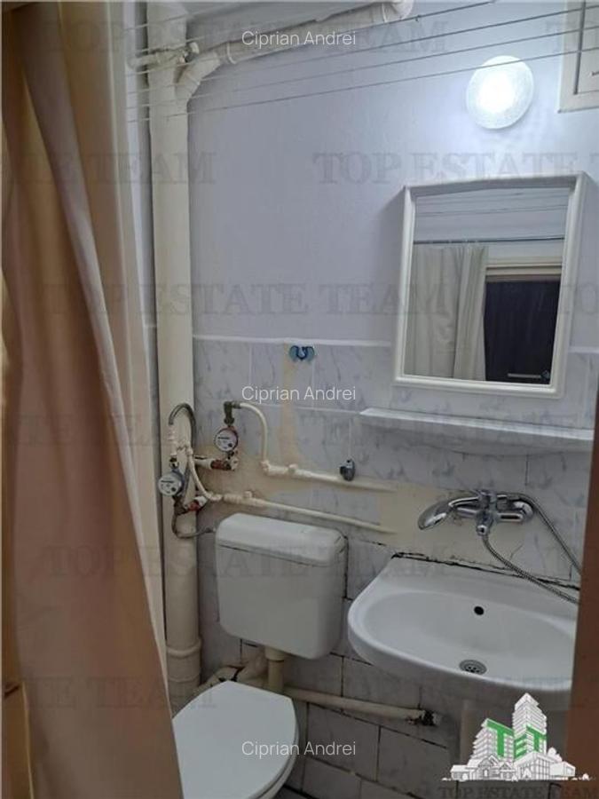 Garsoniera de vanzare in zona Favorit, mobilat si utiliat - 5