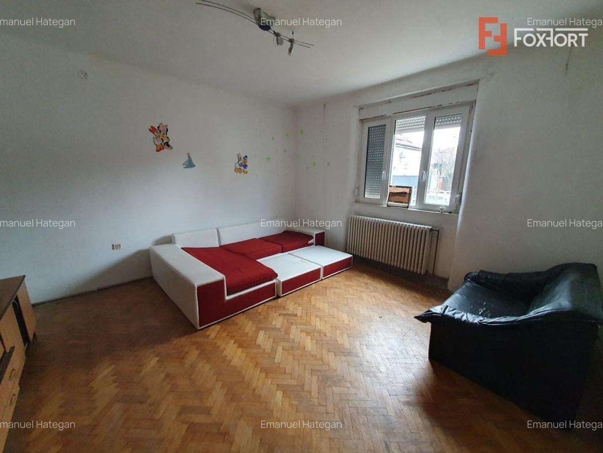 Casa individuala cu 6 camere si teren de 500 mp - zona Kiriac - 4