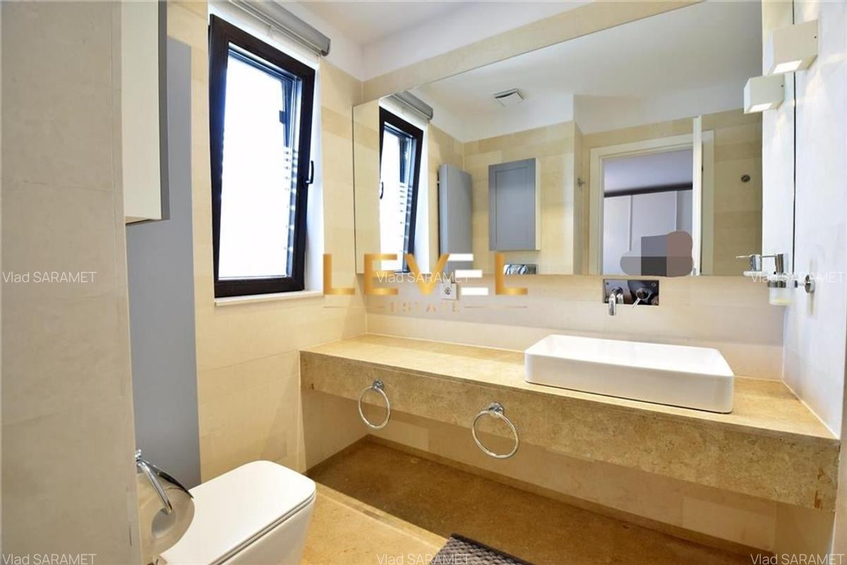 [VIDEO] Premium Villa with Garden for Rent in Oxford Gardens - 24