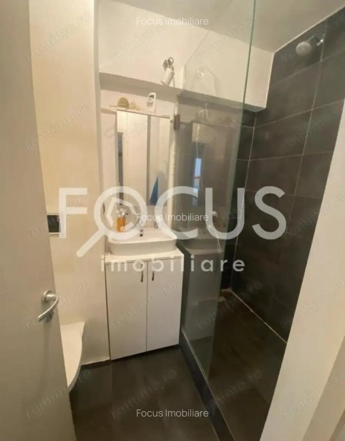 Vand apartament 3 camere Piata Victoriei - ultracentral - 10