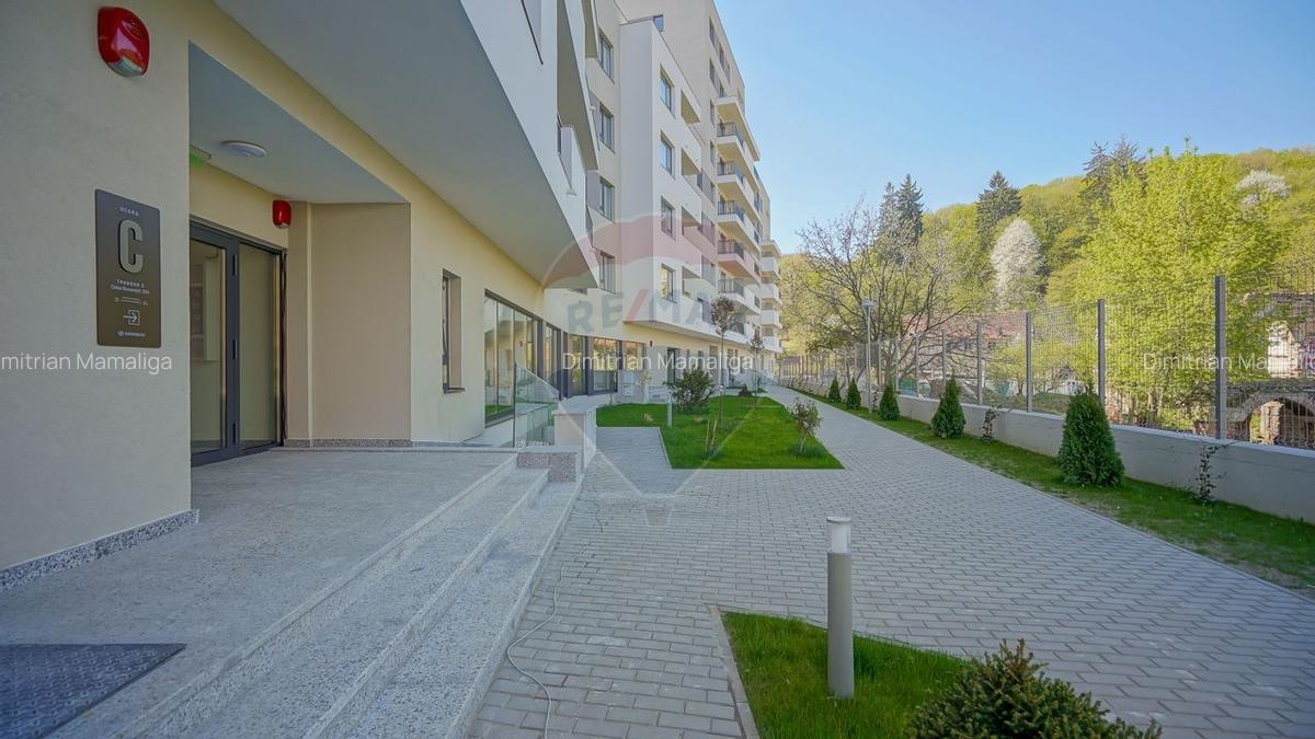 Apartament cu 2 camere nedecomandat, mobilat în Calea București - 23