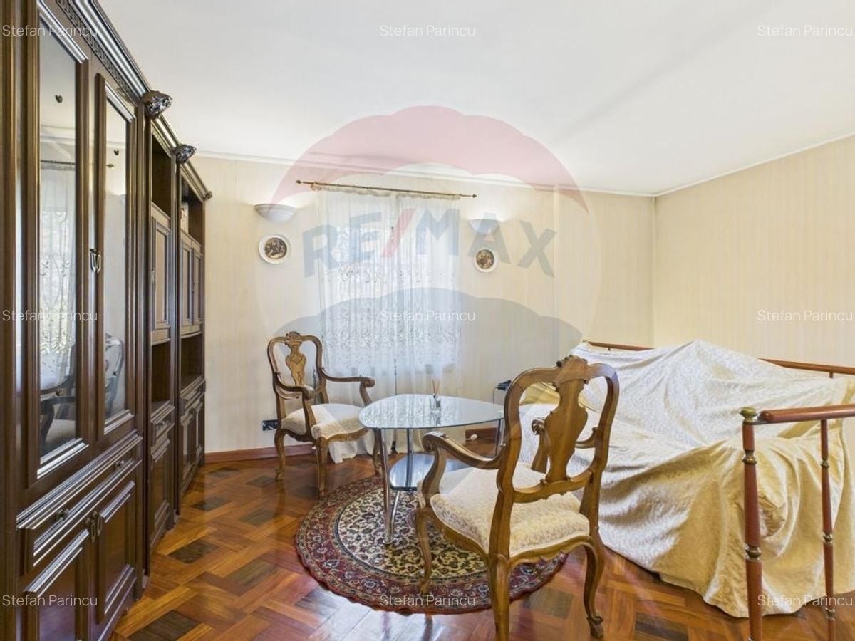 Vila spectaculoasa in Balotesti, curte 5000 mp si piscina interioara - 26