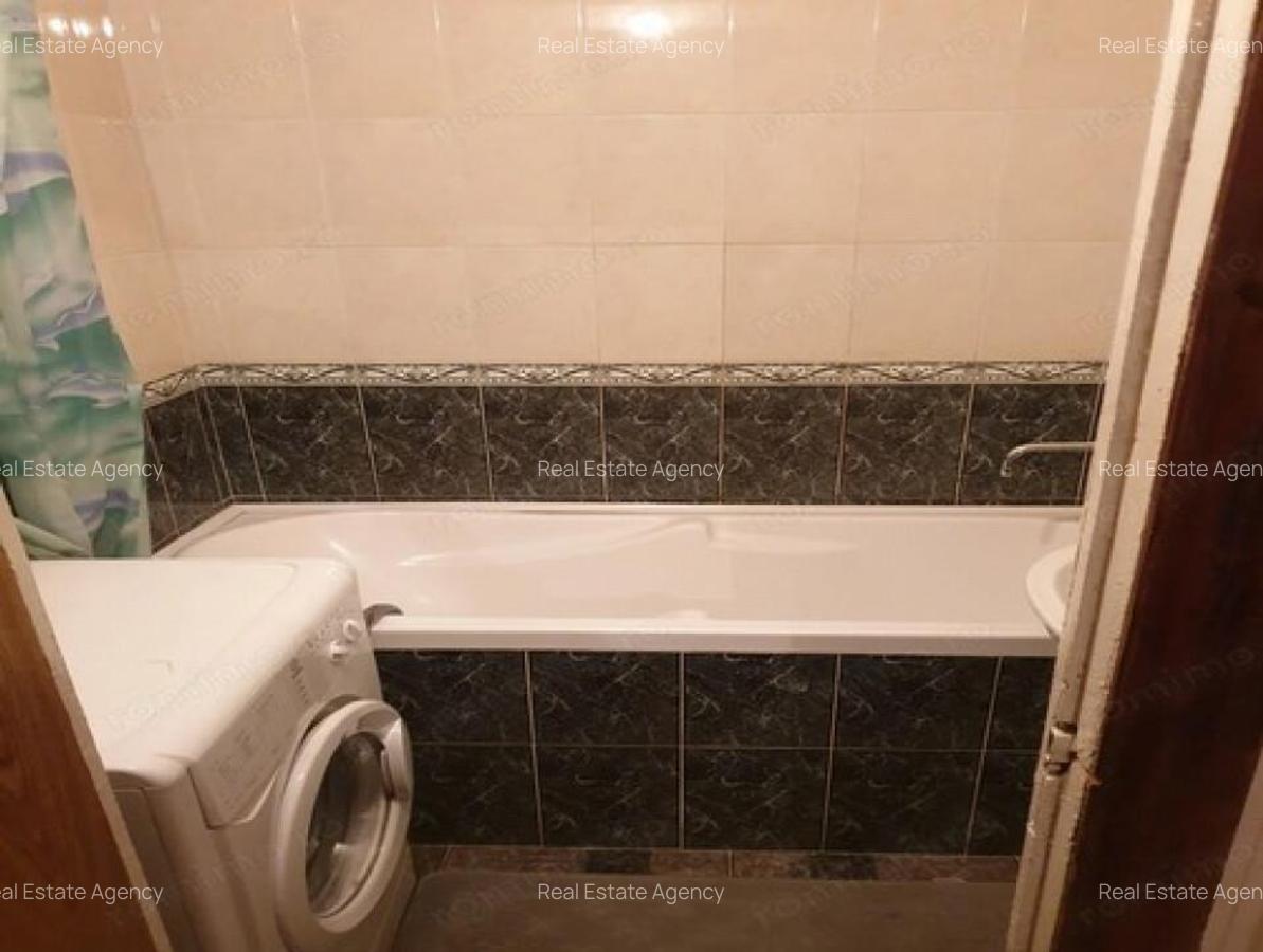 2 camere in zona Spitalului Judetean - 6